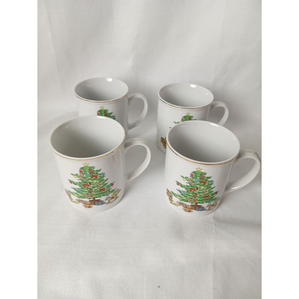 Shibata Fine Porcelain Japan Christmas Tree Mugs Set of 4 Gold Trim Vintage